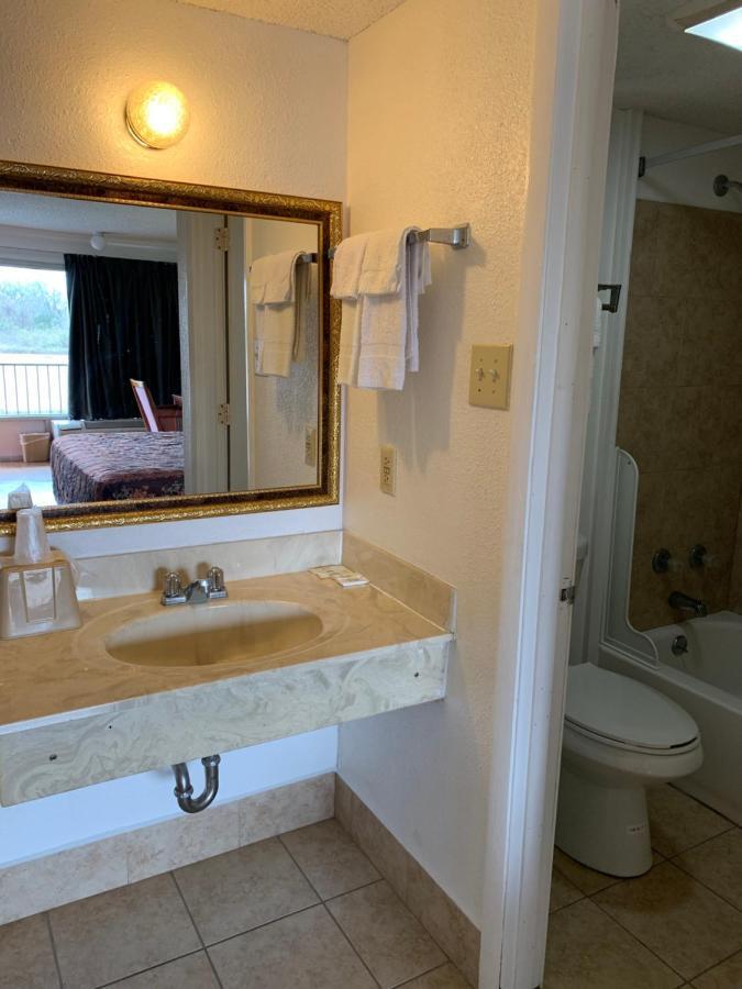 Baton Rouge West Inn Port Allen Zewnętrze zdjęcie